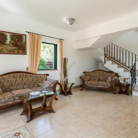 Charianna * Paphos