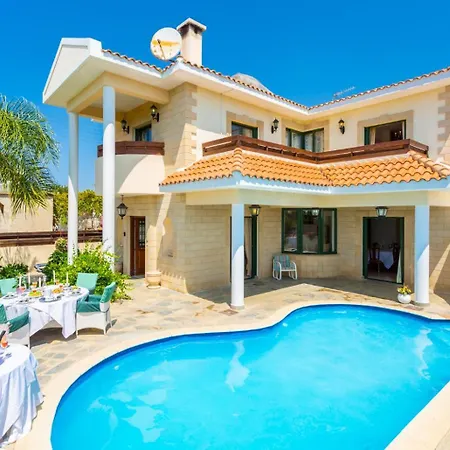 Charianna Villa *