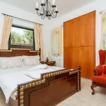Charianna